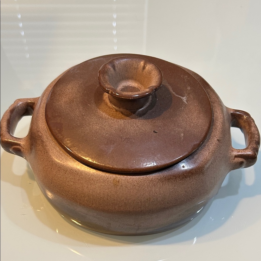Vintage  Brown Ceramic covered  Casserole bean pot Frankoma